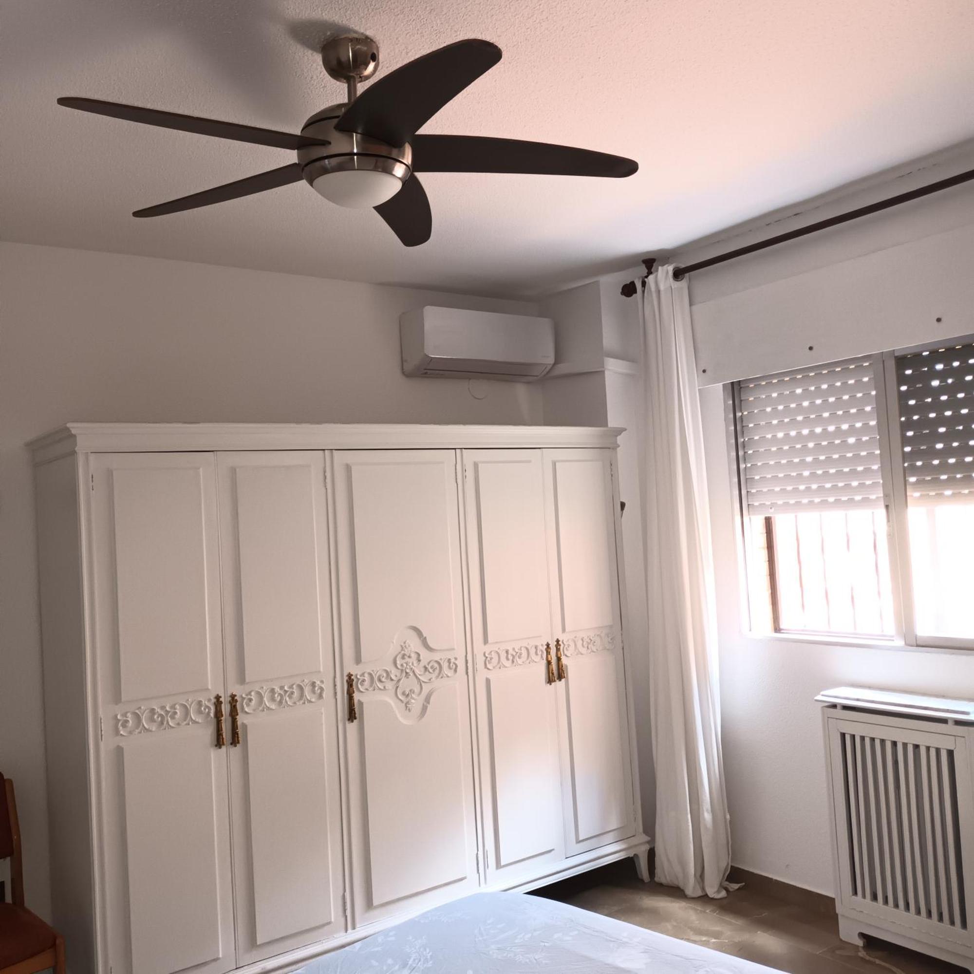 Piso En El Centro De Granada Con Garaje Incluido Gratis Lägenhet Exteriör bild